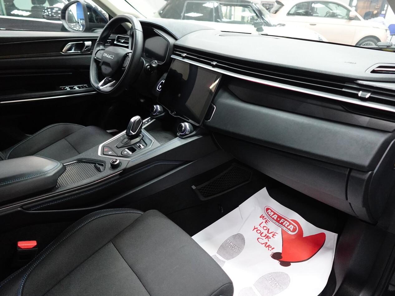 Lynk and Co 01 1.5 BZ 261 CV PHEV 01