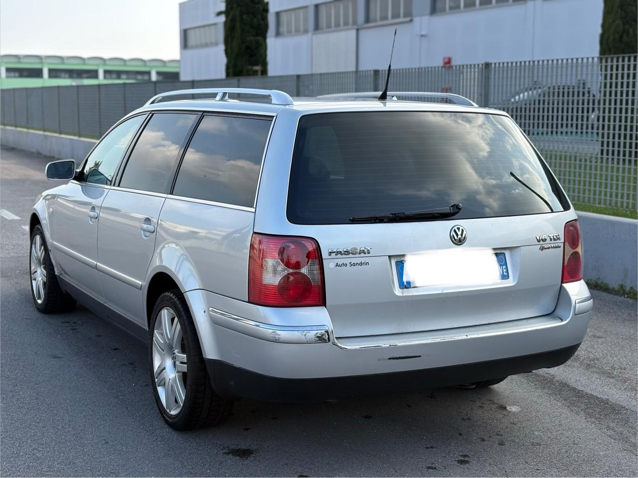 Volkswagen Passat 2.5 V6 TDI 4X4 2003