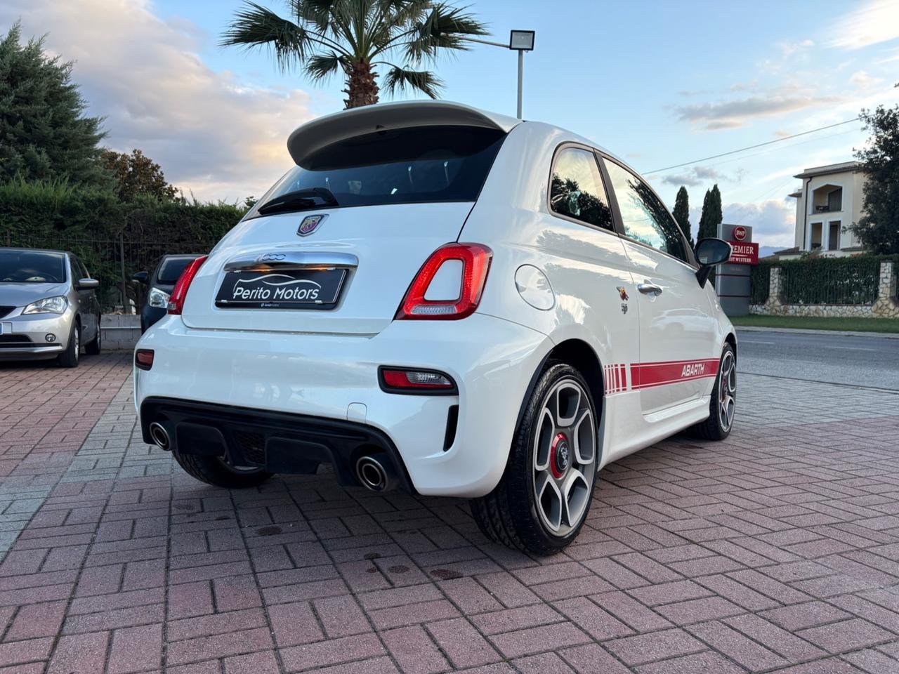 Abarth 595 1.4 Turbo T-Jet 145 CV