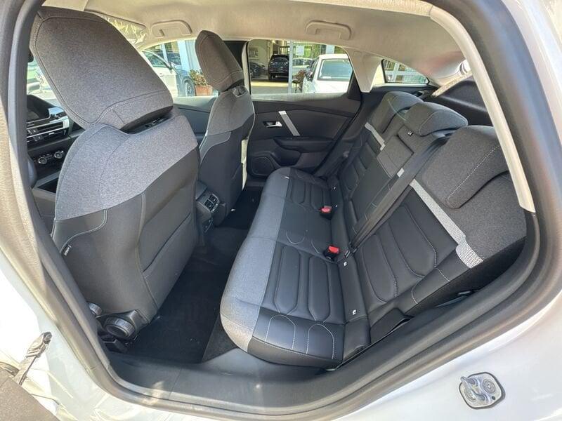 Citroën e-C4 motore elettrico 136 CV MAX