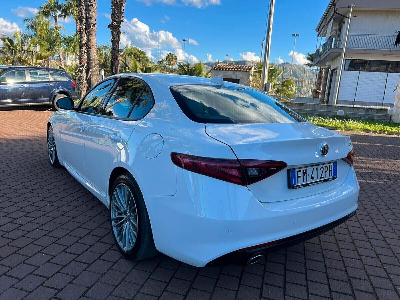 Alfa Romeo Giulia 2.2 Turbodiesel 150 CV AT8 Super