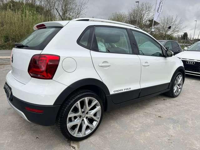 Volkswagen Polo Cross CROSS 5P 1.4 TDI COMFORTLINE 90 CV DSG 17" UNIPRO