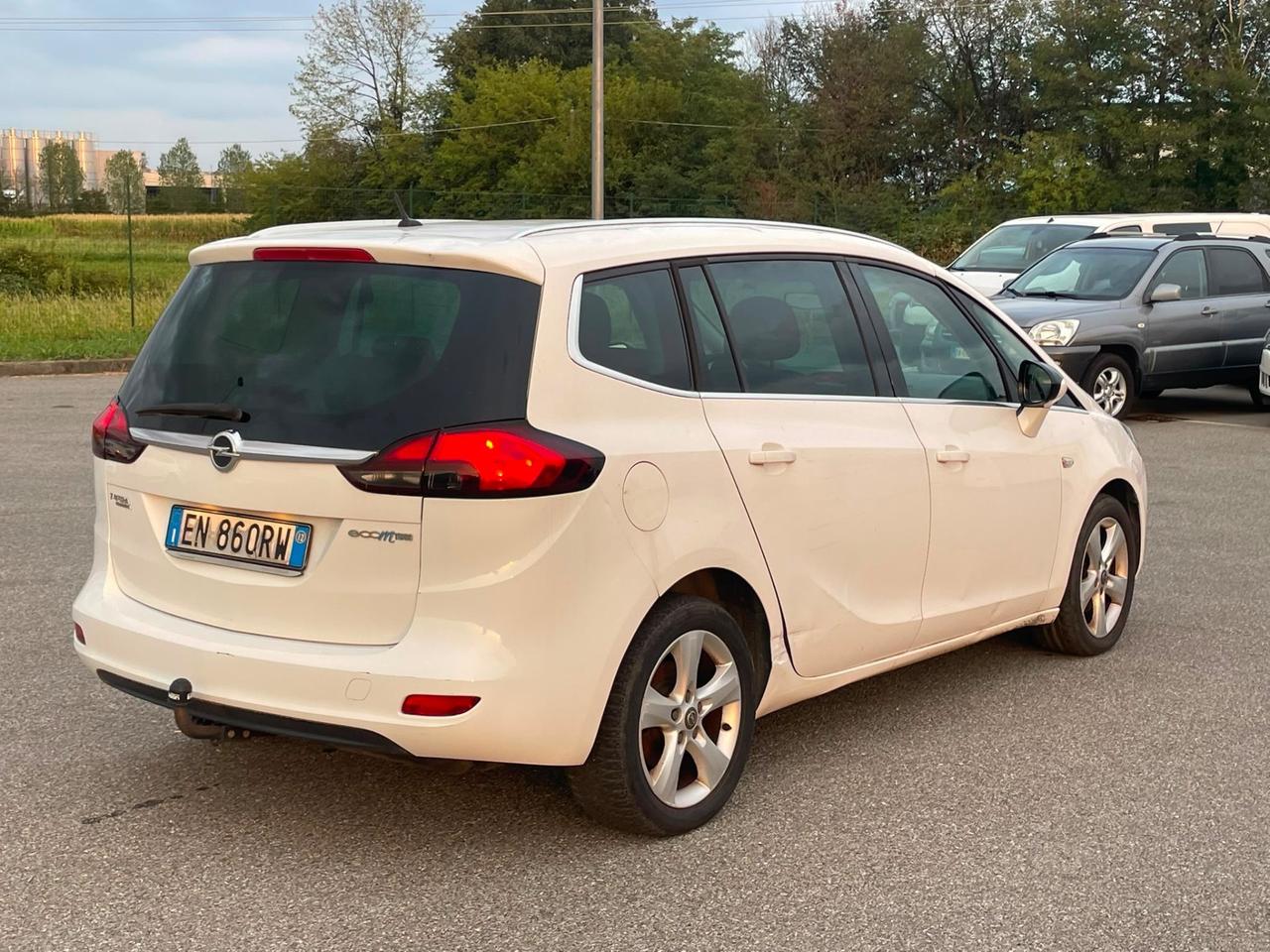 Zafira 1.6 T metano 150 cv 7 posti scalda acqua