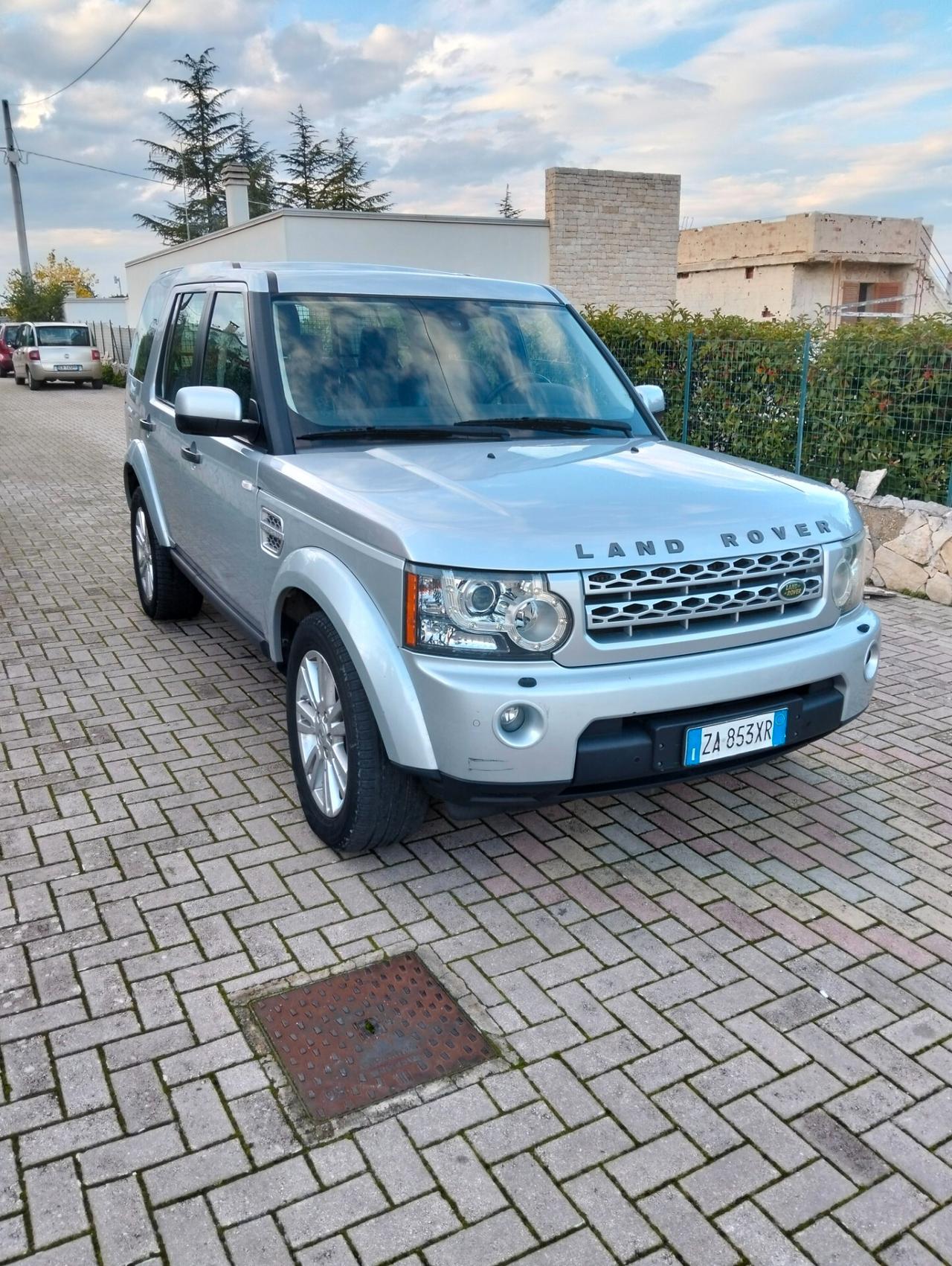 Land Rover Discovery 4 3.0 SDV6 245CV HSE