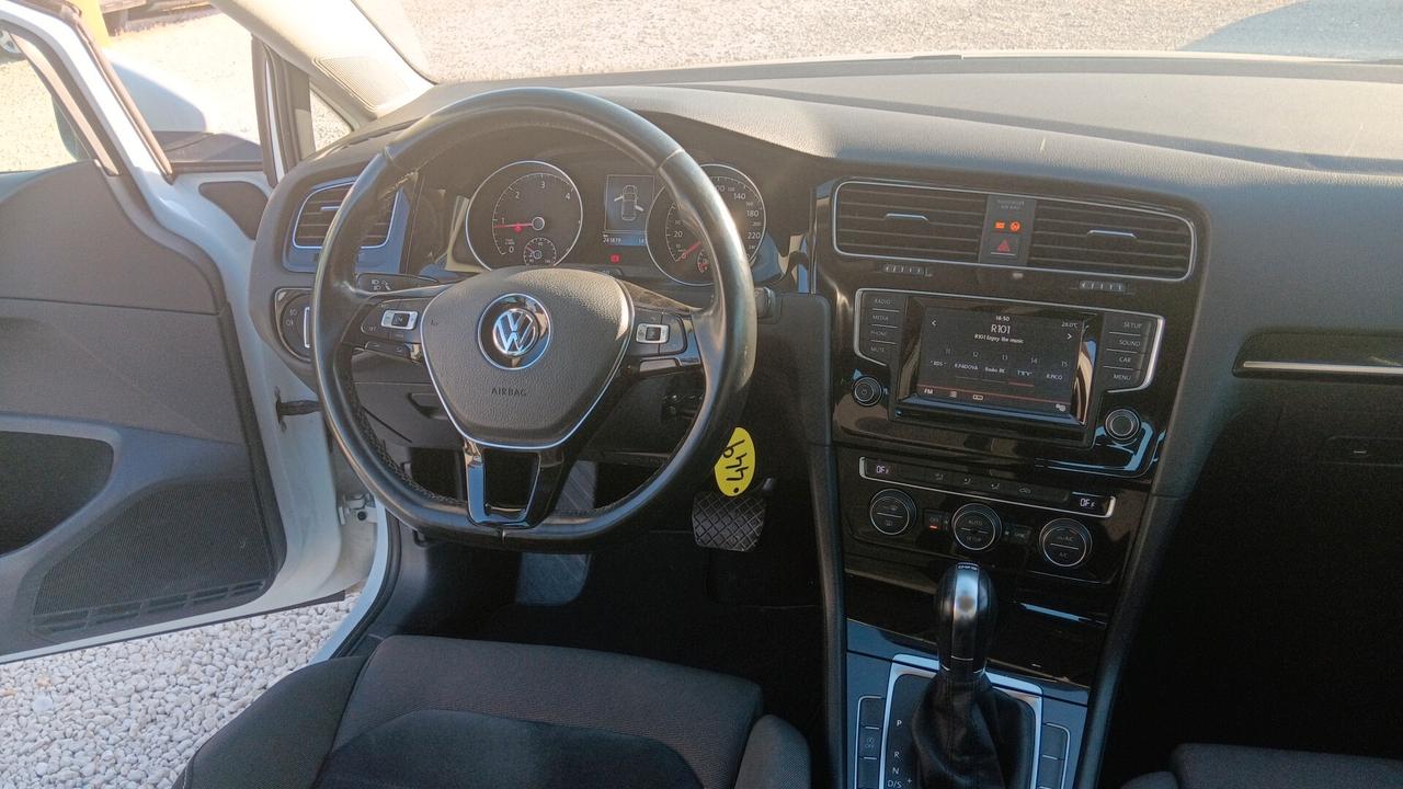 Volkswagen Golf 2.0 TDI 5p. Highline BlueMotion Technology