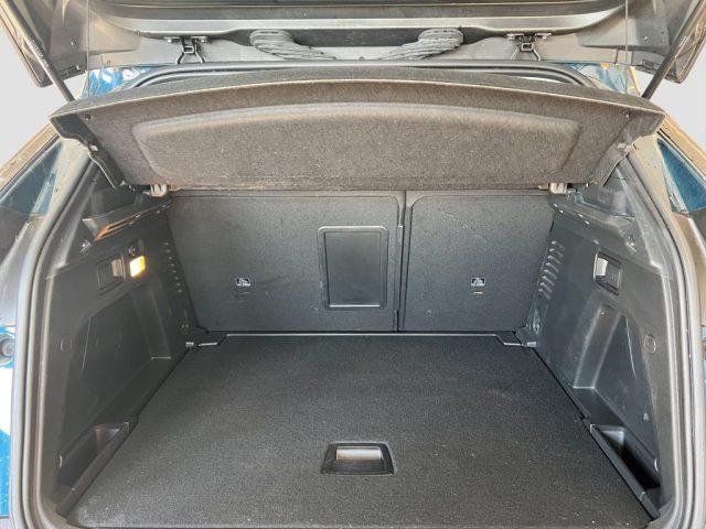 PEUGEOT 3008 3008 BlueHDi 130 S&S EAT8 Active Business