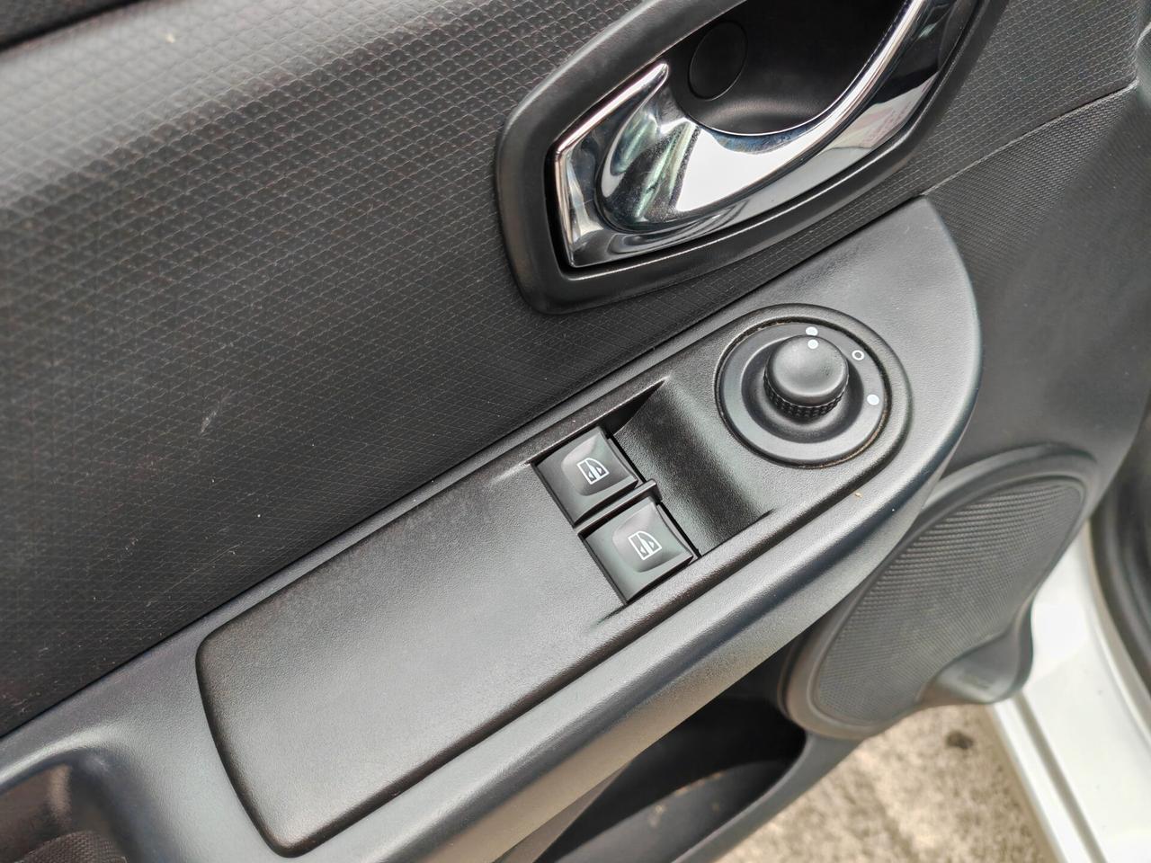 Renault Clio 1.5 dCi 8V 90CV Start&Stop 5 porte Energy