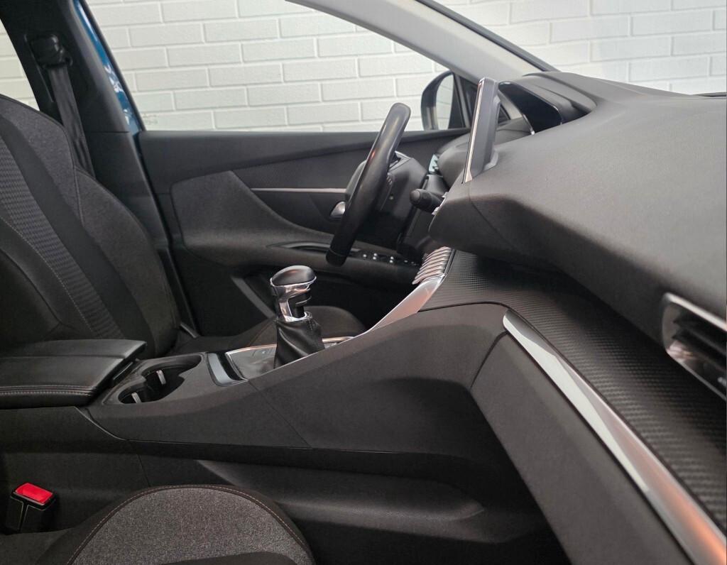 Peugeot 3008 BlueHDi 130 S&S Active Pack