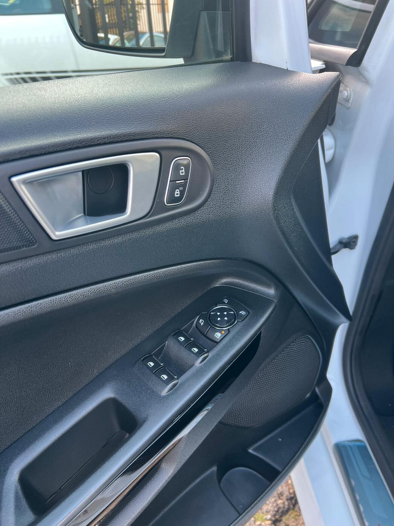 Ford EcoSport 1.5 TDCi 100 CV Start&Stop ST-Line