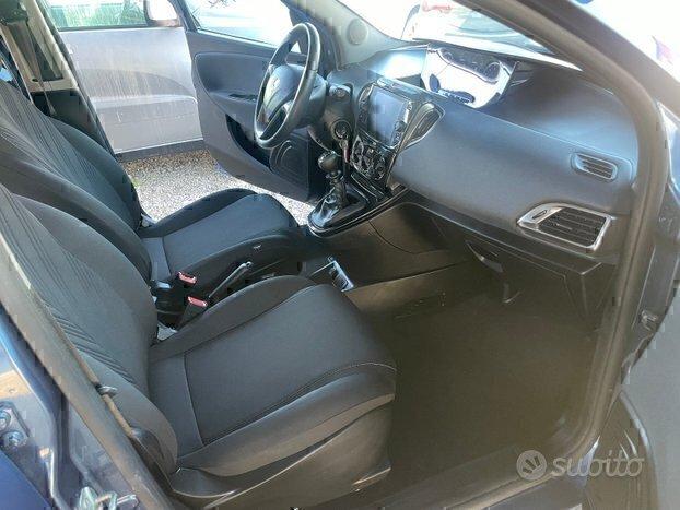 Lancia Ypsilon SET. 2022 SOLO 22000 KM