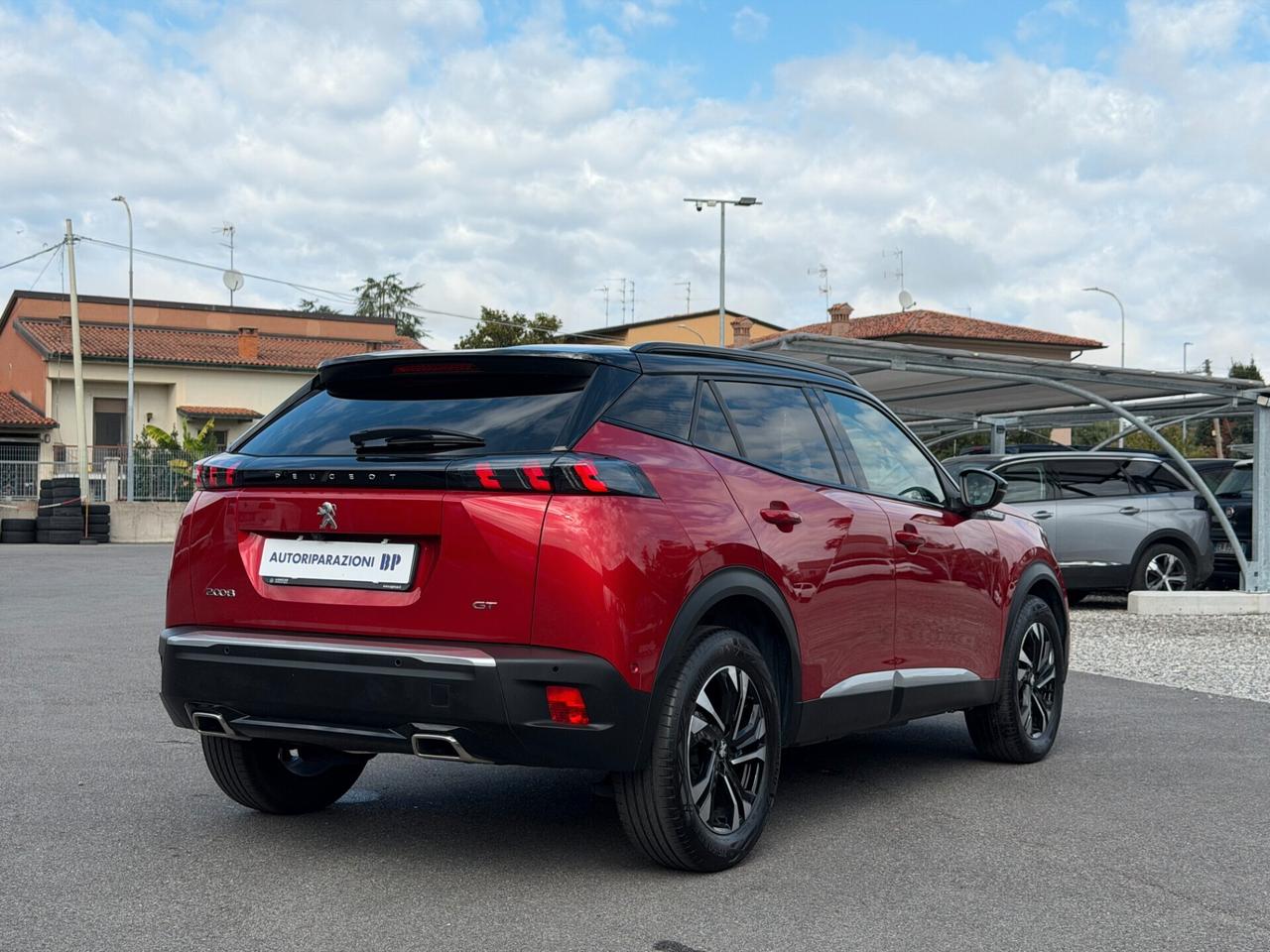 Peugeot 2008 PureTech 130 S&S EAT8 GT