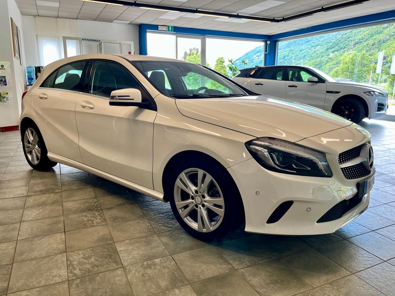 Mercedes-benz A 180 Sport-NEOPATENTATI-