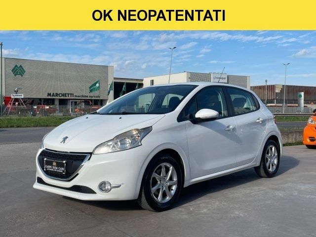 PEUGEOT 208 1.2 VTi 82 CV 5 porte Active OK NEOPATENTATI