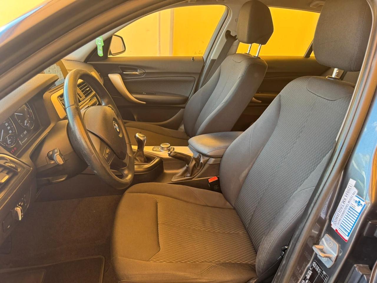 Bmw 116 116d 5p. Advantage