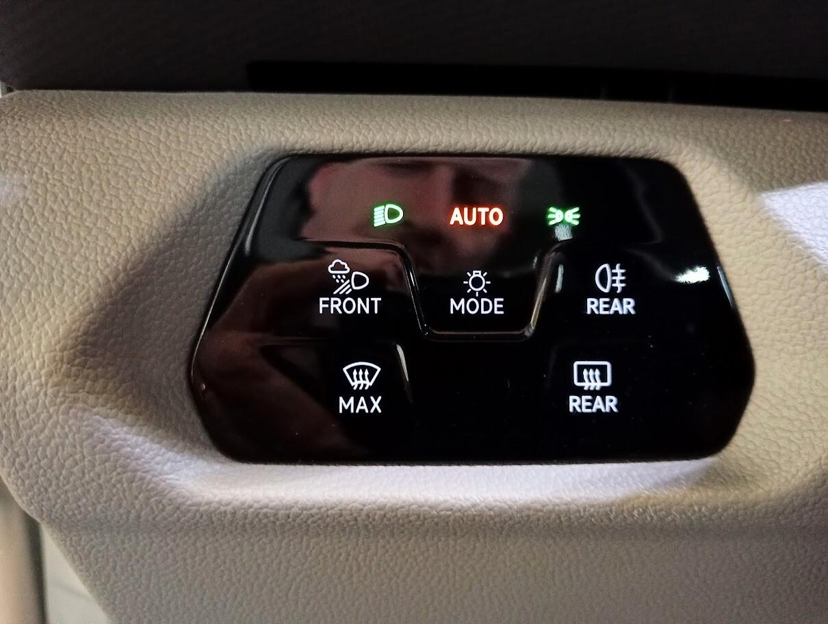 Volkswagen T7 Multivan TDI DSG 7P EDITION IQ LIGHT ACC IVA DEDUCIBILE