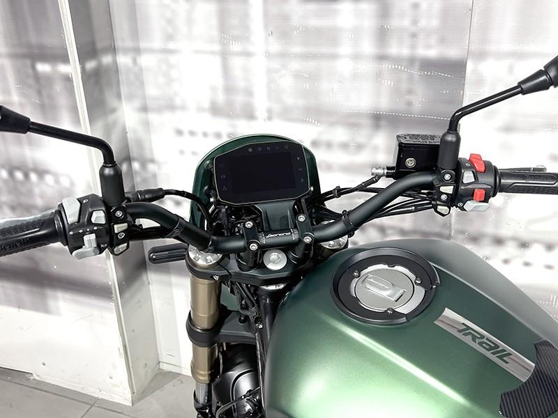 Benelli Leoncino Trail 800