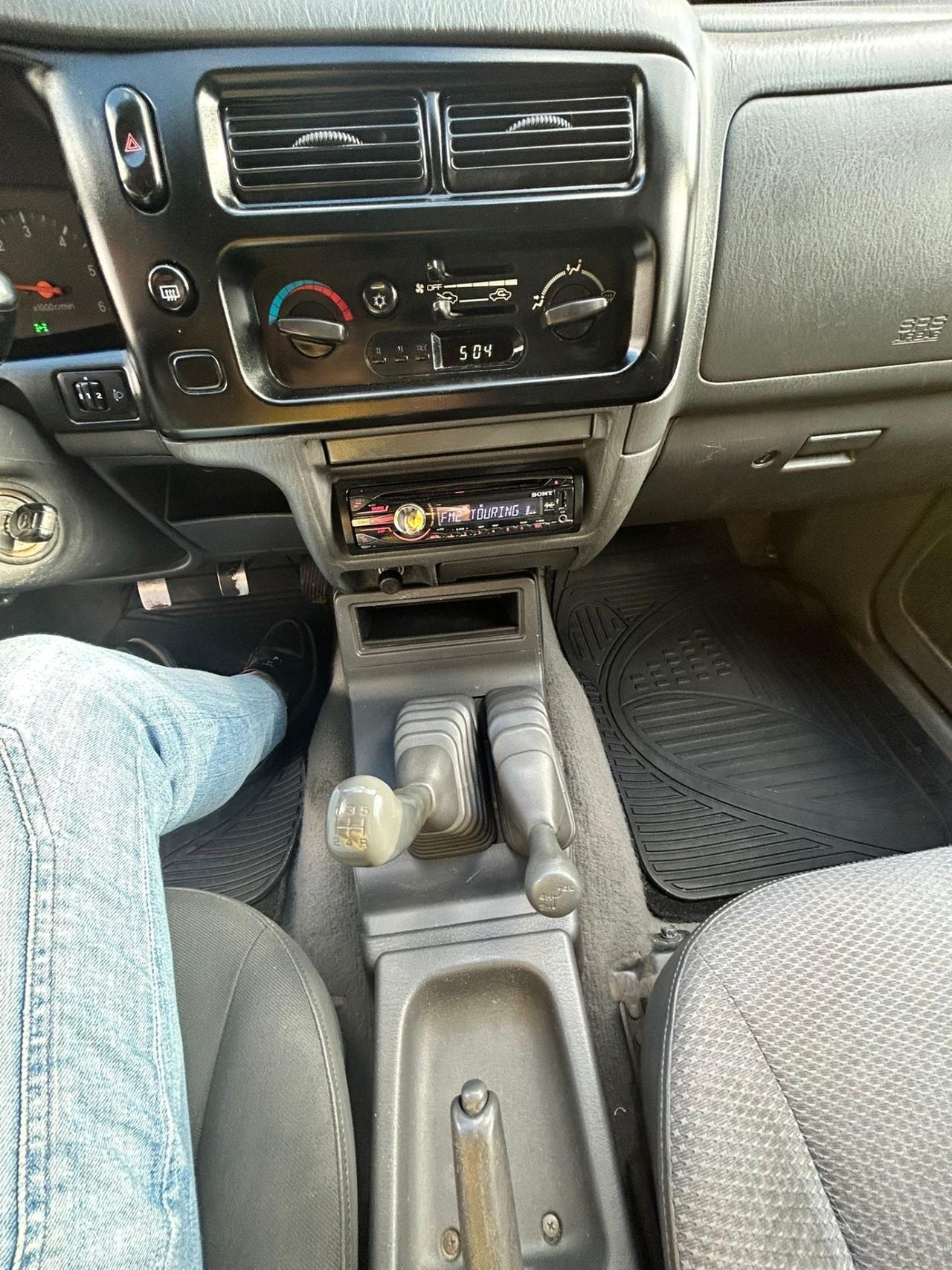 Mitsubishi L200 2.5 TD cat 4WD Single Cab Invite