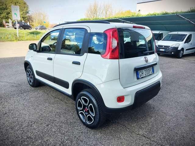 Fiat Panda 0.9 t.air natural power City Cross 70cv PROMO
