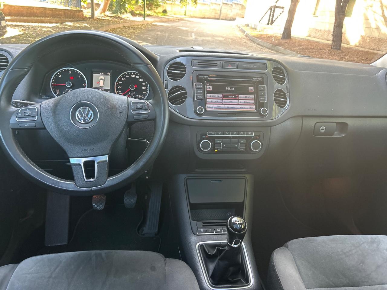 Volkswagen Tiguan Vw 2.0 TDI 140 CV Sport tetto apribile