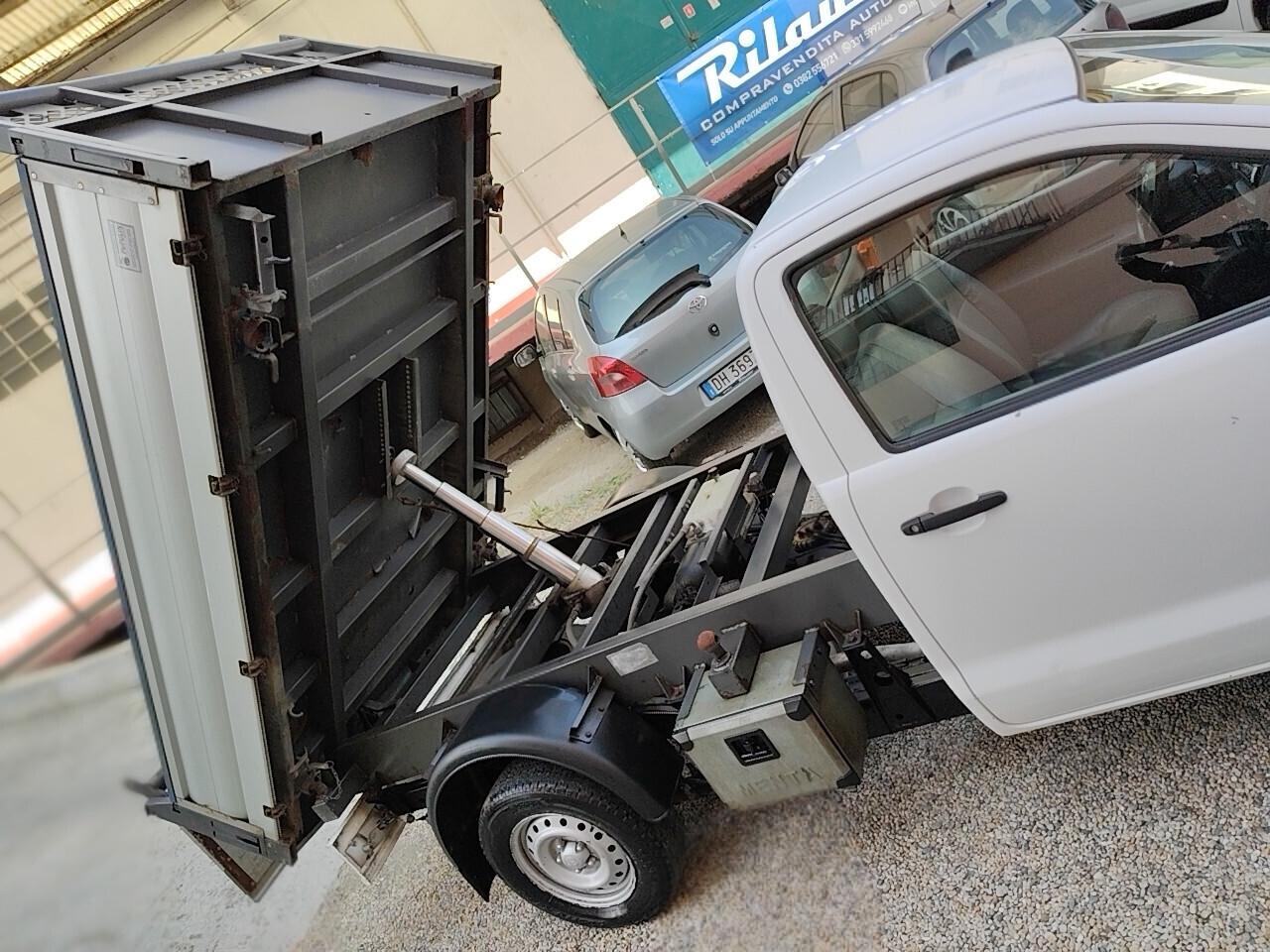 Toyota Hilux 2.5 D-4D 2WD 2p. Ribaltabile