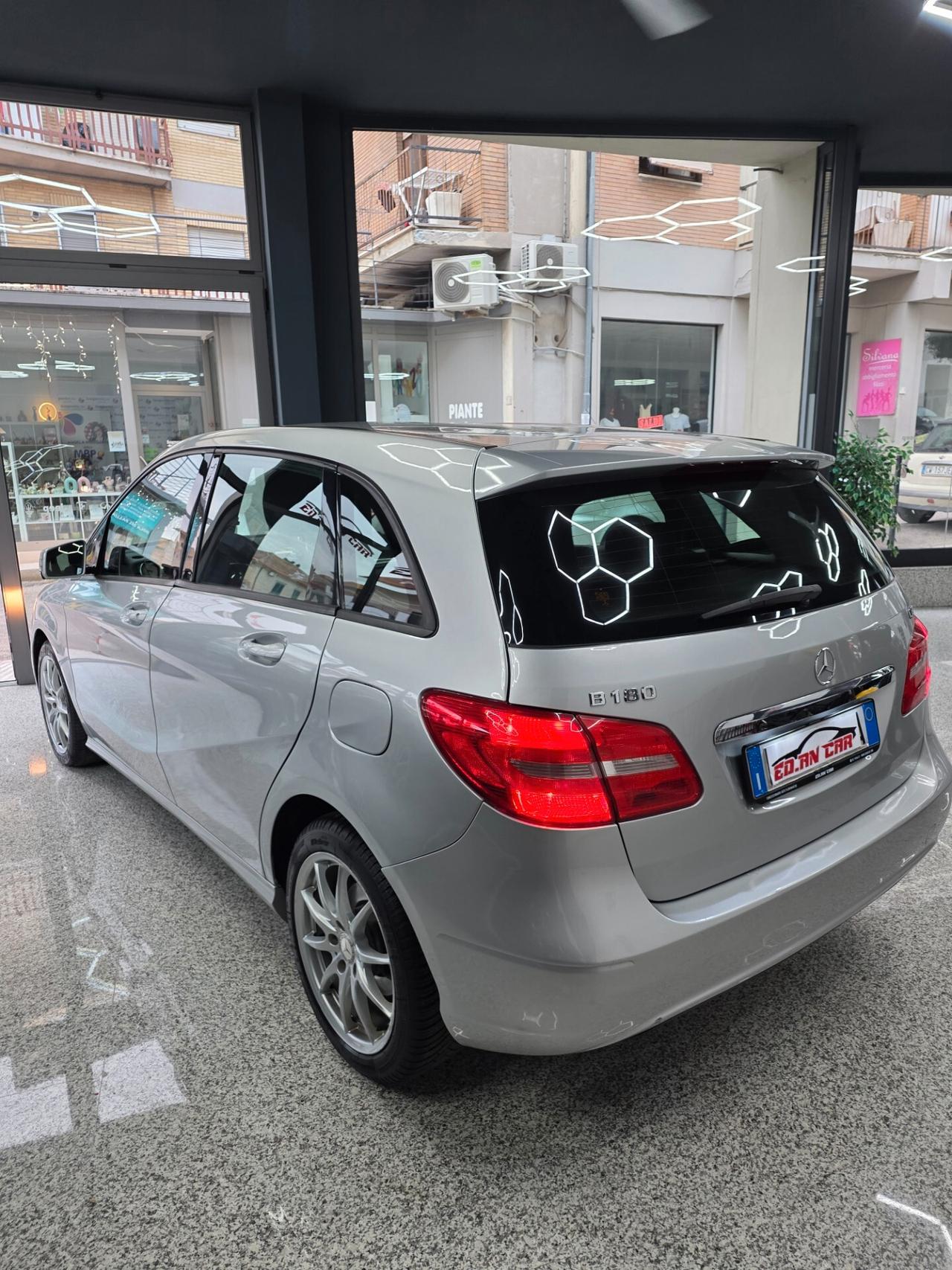 Mercedes-benz B 180 CDI BlueEFFICIENCY Premium