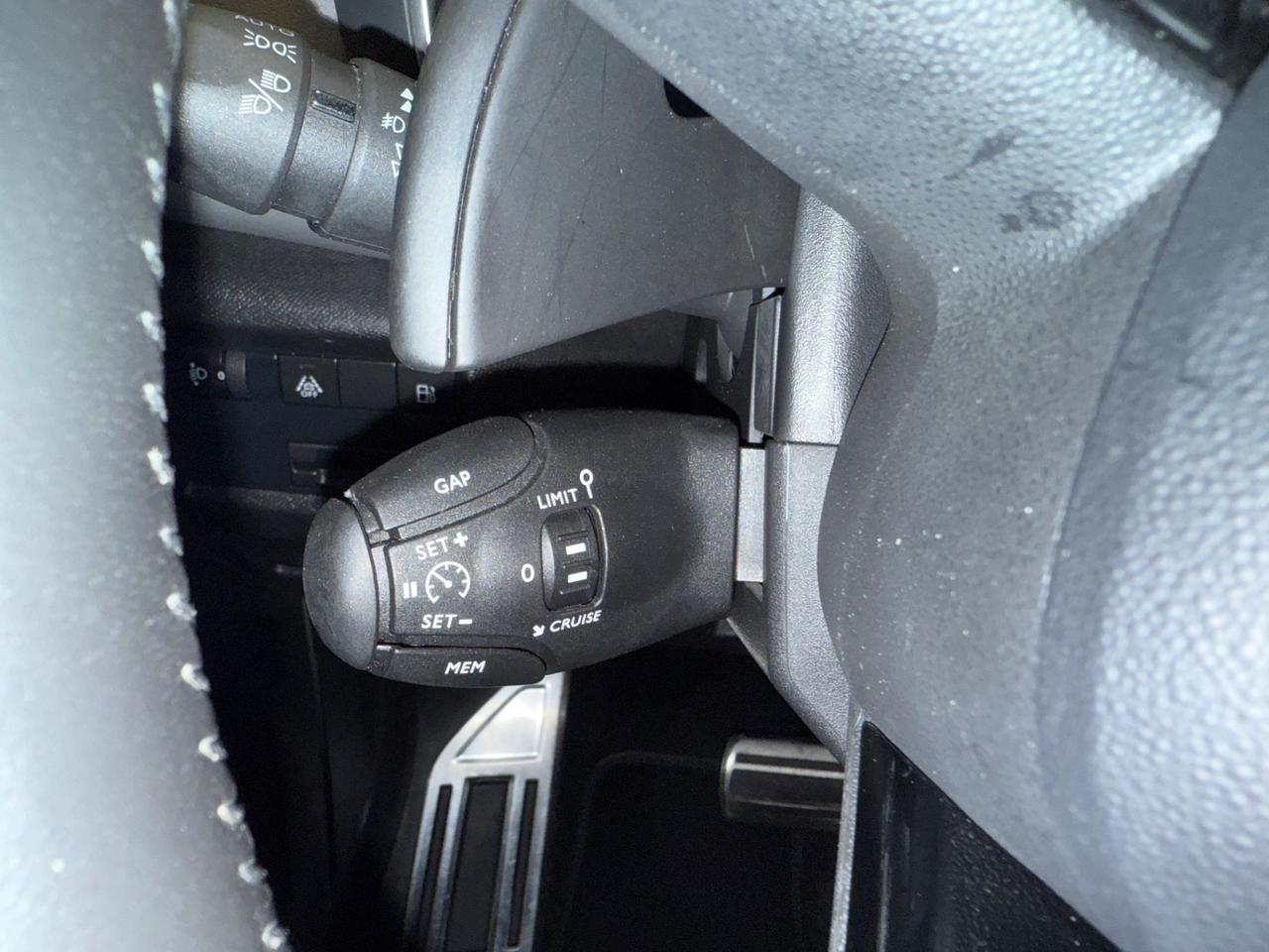 Citroen C5 Aircross Hybrid 225 e-EAT8 Shine