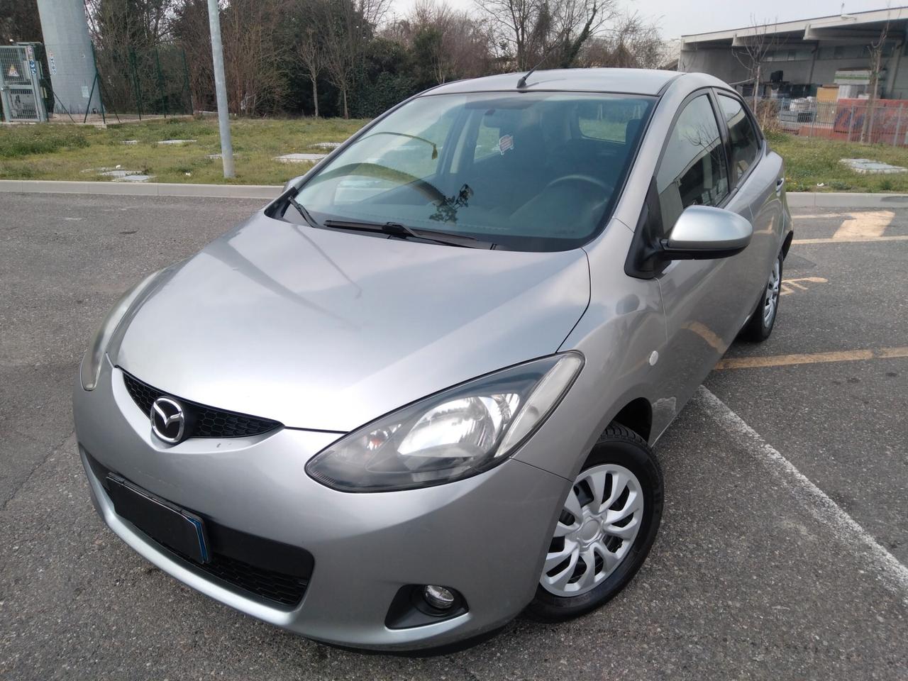 Mazda 2 Mazda2 1.3 16V 75CV 5p. Play GPL
