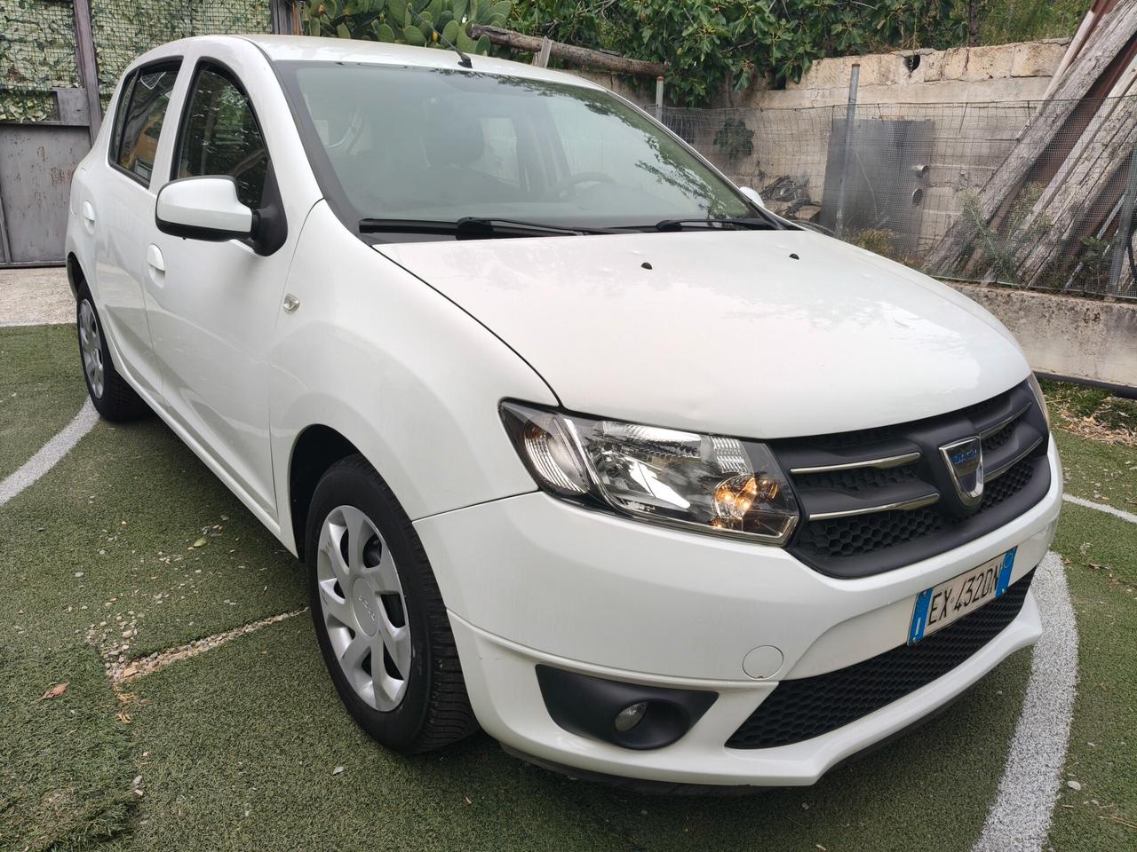 Dacia Sandero 1.2 GPL 2014 FULL OPTIONAL