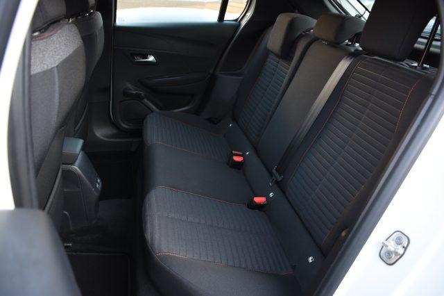 PEUGEOT 208 motore elettrico 136 CV 5 porte Active