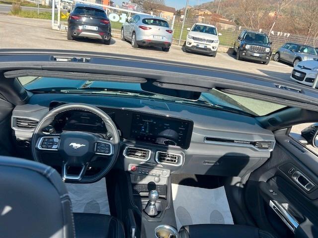 Ford Mustang Convertible 5.0 V8 GT