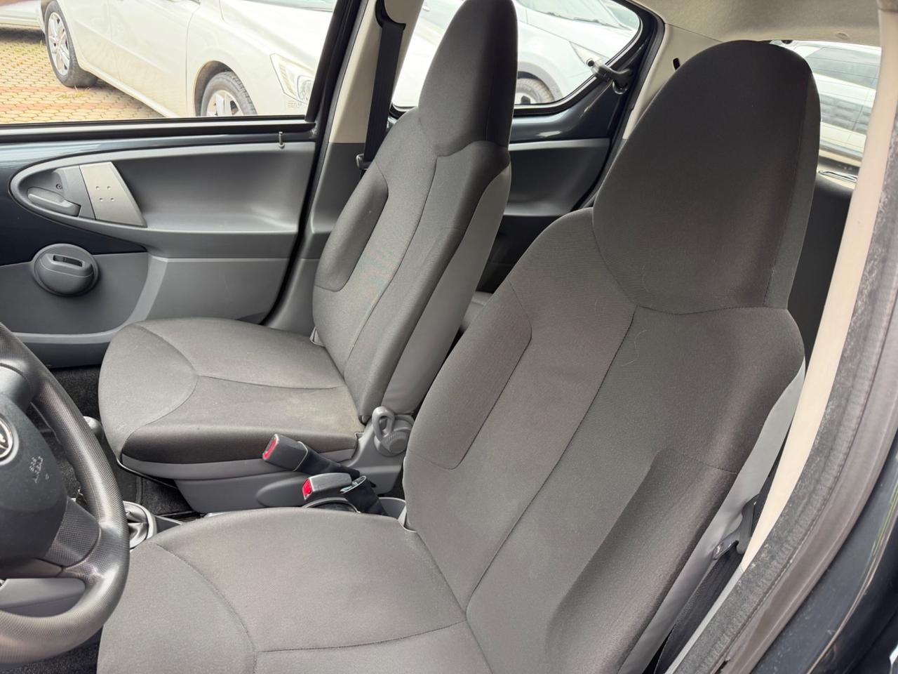 Toyota Aygo 1.0 12V VVT-i 5 porte Km Certificati