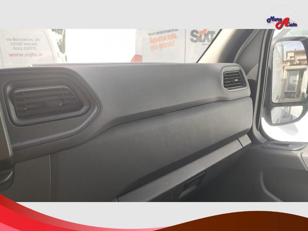 Master T33 2.3dCi135 PM-TM Furg.Ice Pl.