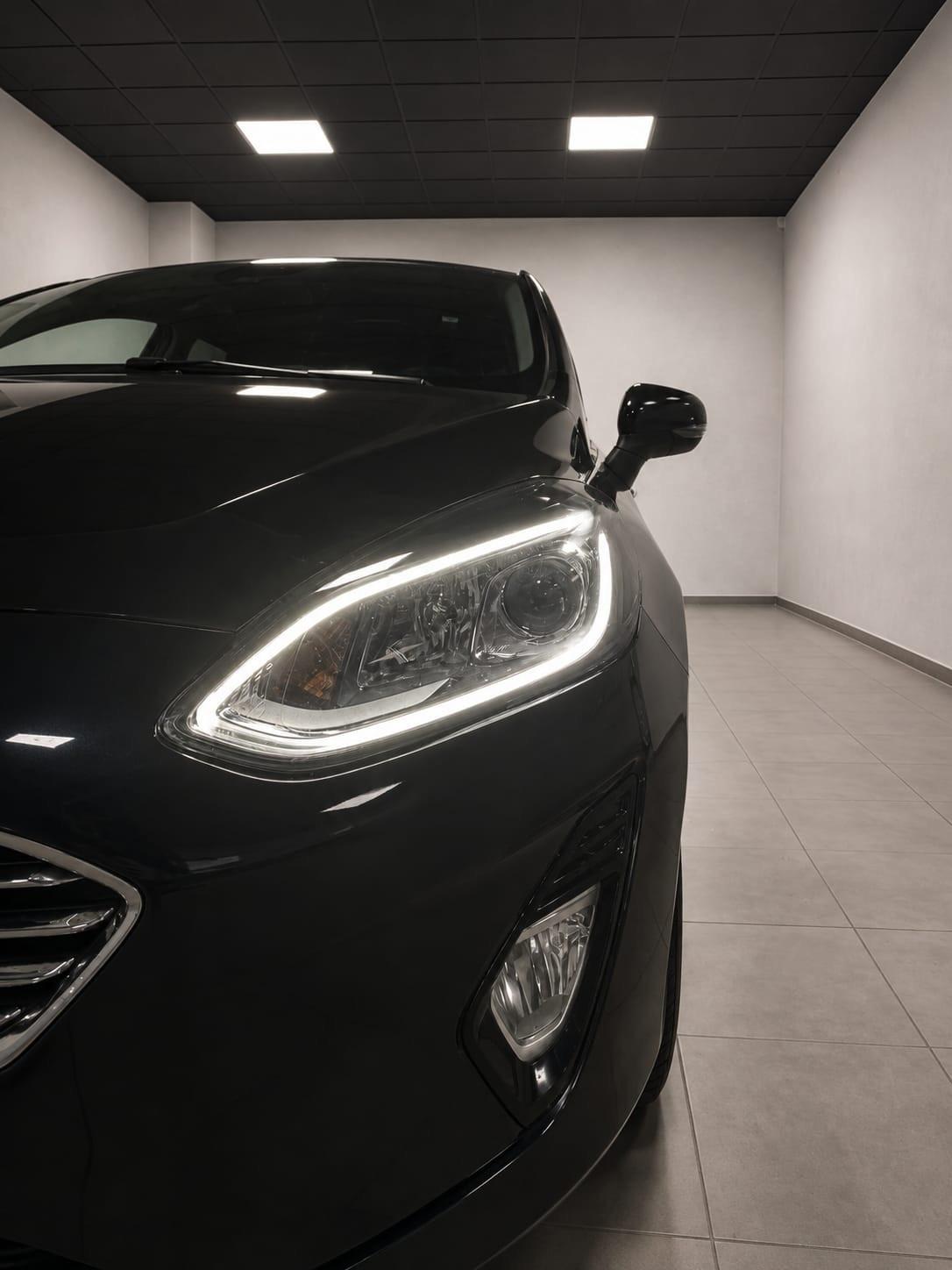 Ford Fiesta 1.5 EcoBlue 5 porte Vignale