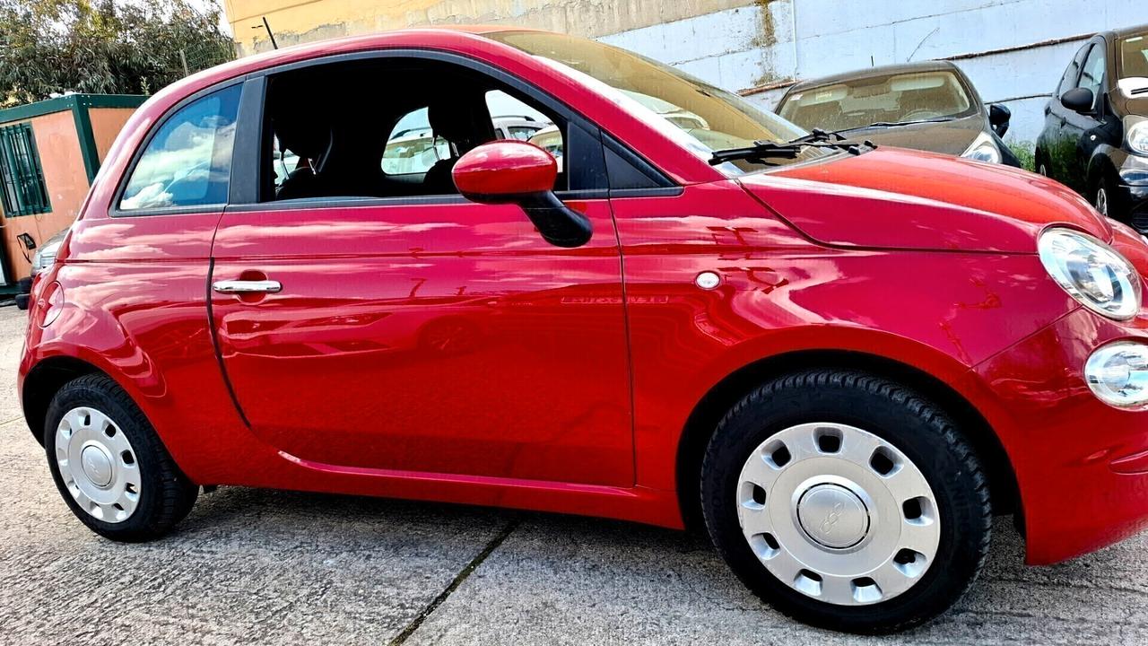 FIAT 500 1.0 Hybrid Red SOLO 15000km