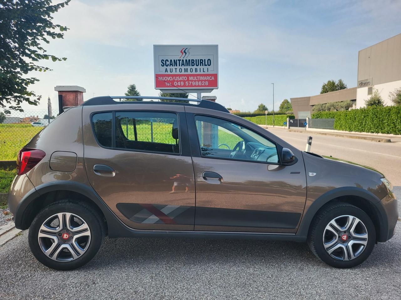 Dacia Sandero Stepway 0.9 TCe Turbo GPL 90 CV S&S Comfort