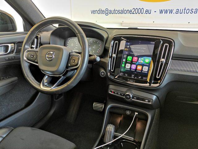 VOLVO XC40 B4 AWD Geartronic R-design TETTO/CERCHI 20"