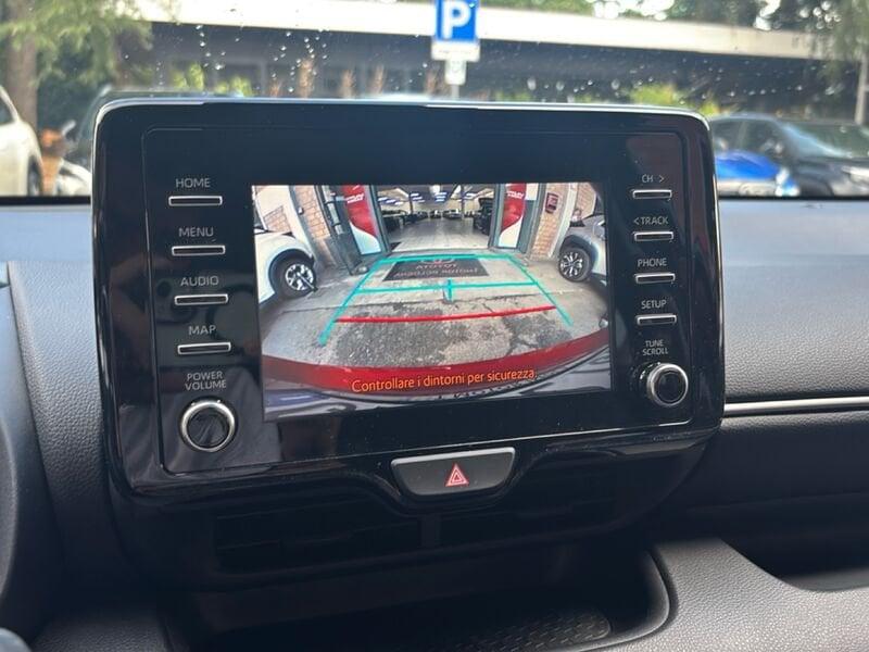Toyota Yaris Hybrid Trend MY22