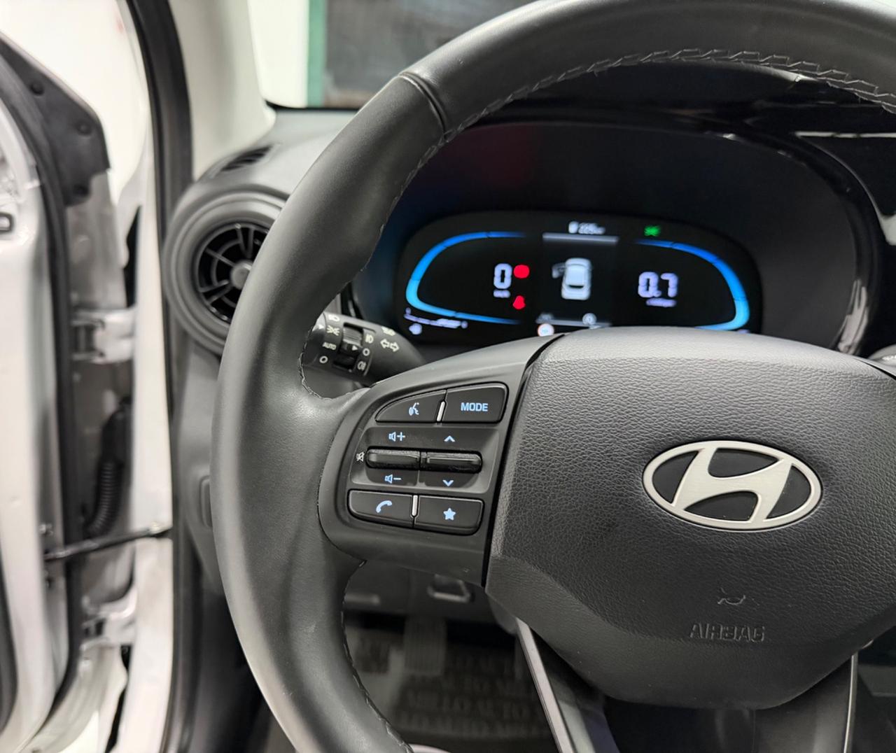 Hyundai i10 1.0cc 67cv MPI Connectline 7.000KM