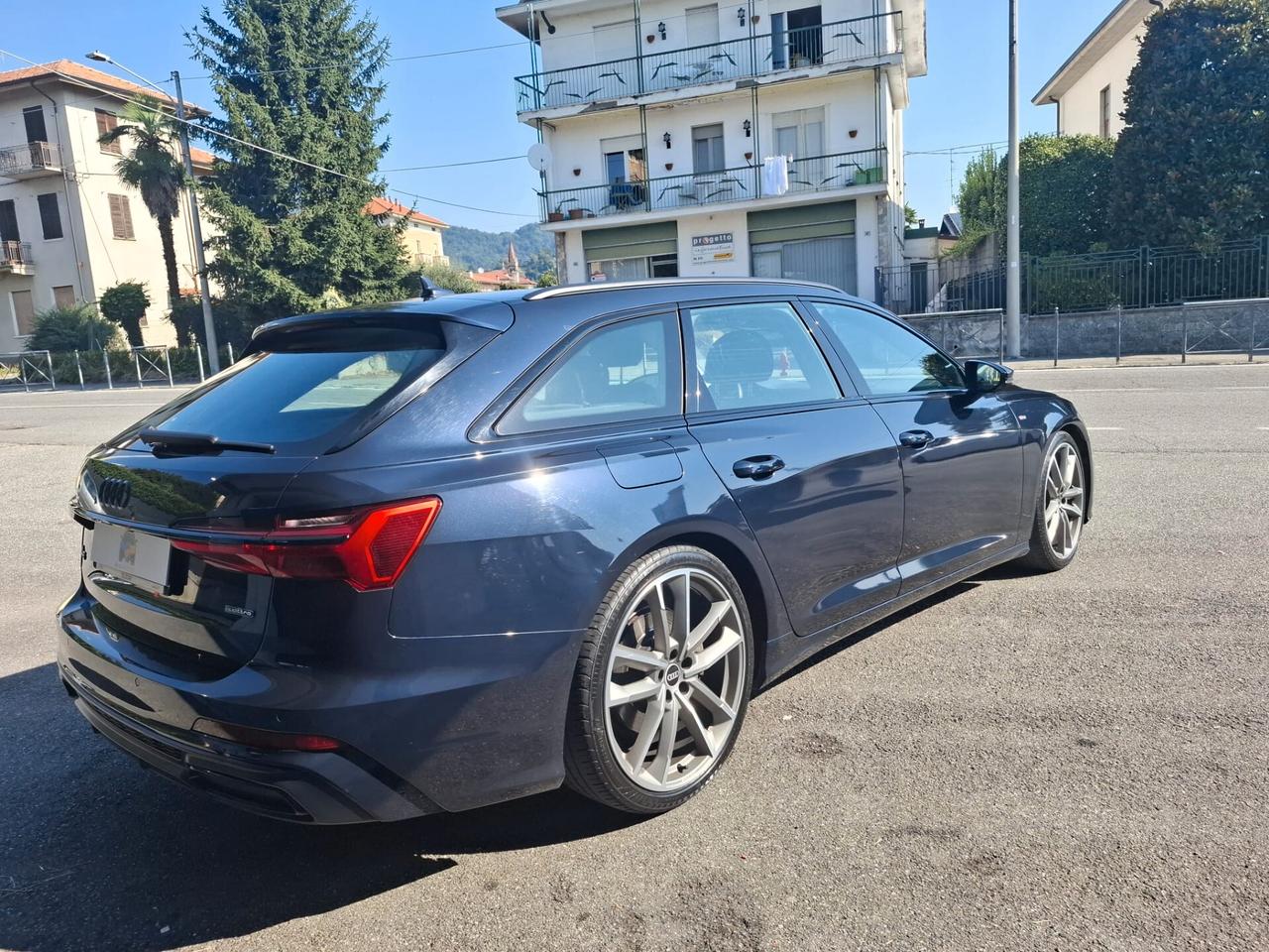 Audi A6 Avant 45 2.0 TFSI quattro ultra S tronic Business Plus