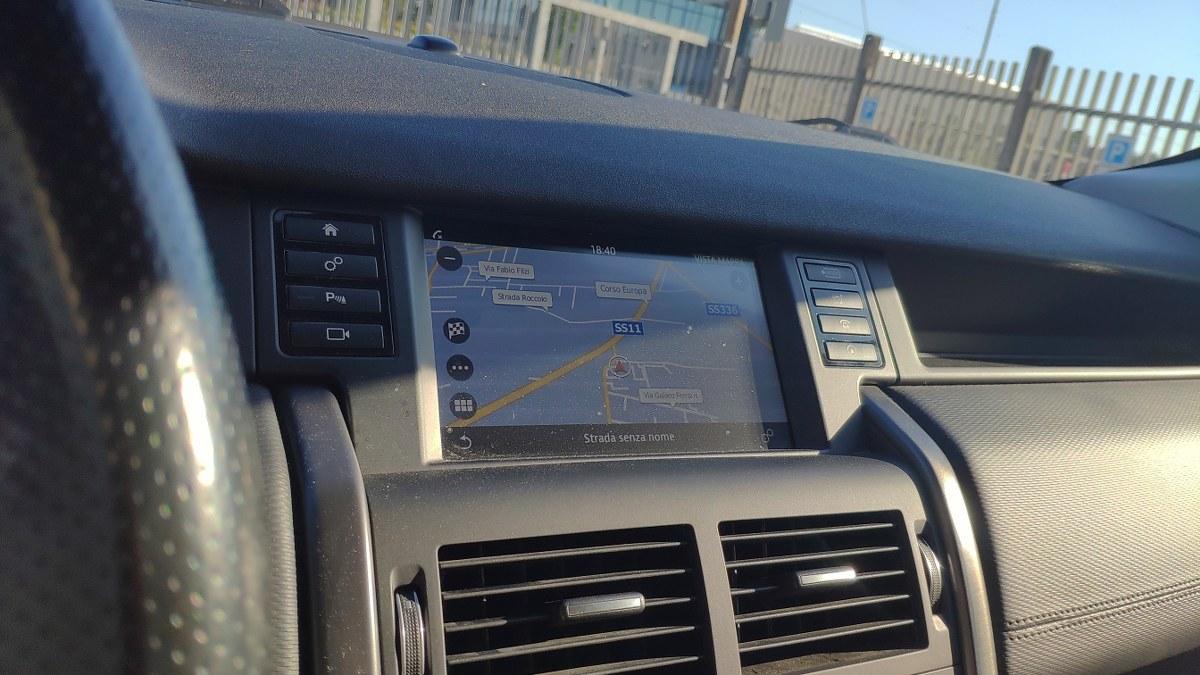 LAND ROVER Discovery Sport SOLO PER COMMERCIANTI AUTO SENZA GARANZIA