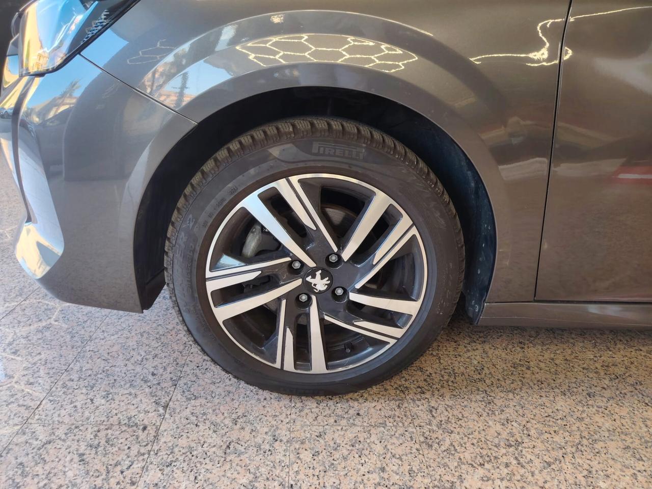 Peugeot 208 PureTech 100 Stop&Start 5 porte Allure