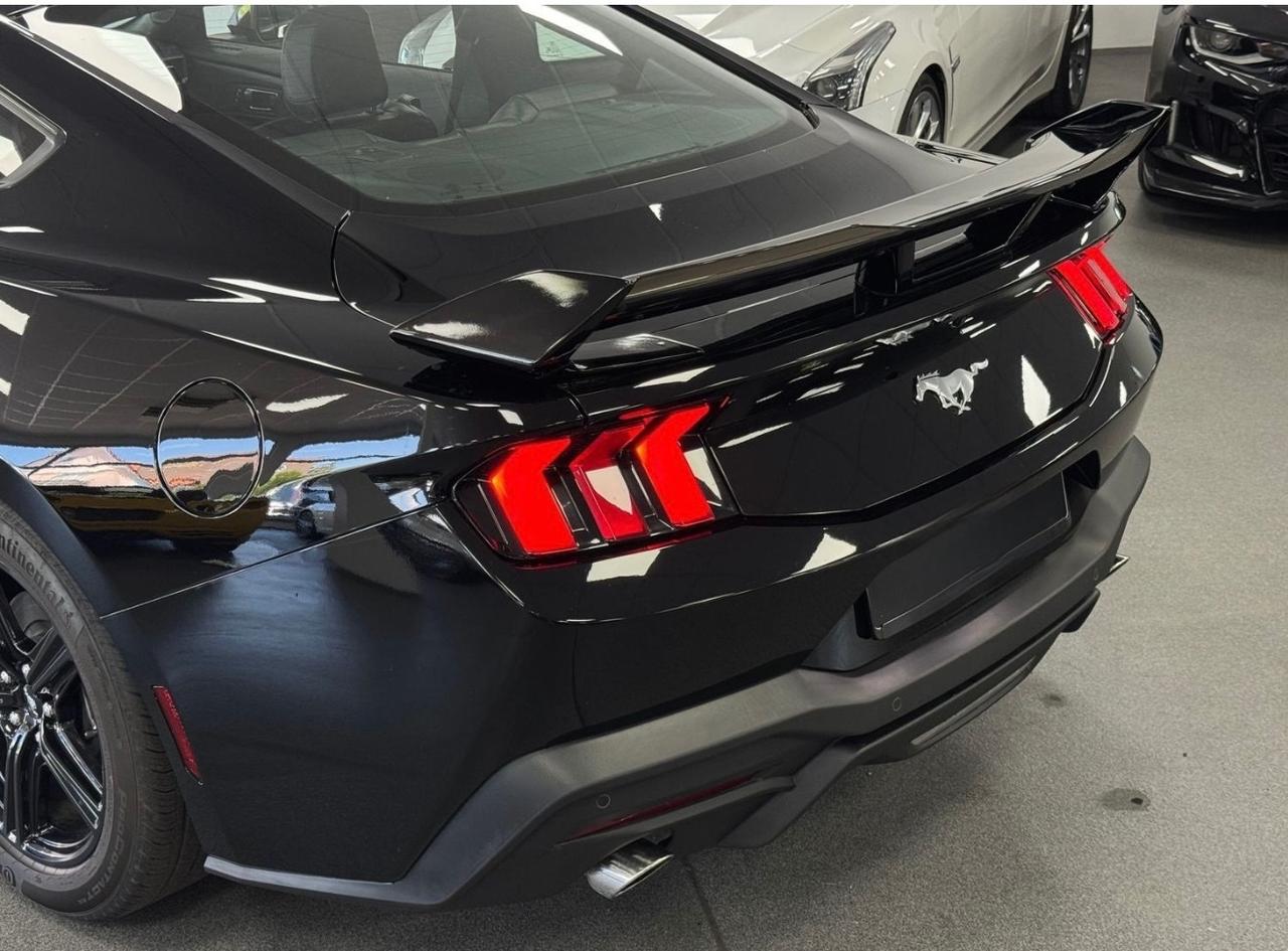 Ford Mustang 2.3 EcoBoost Coupe nuovo modello