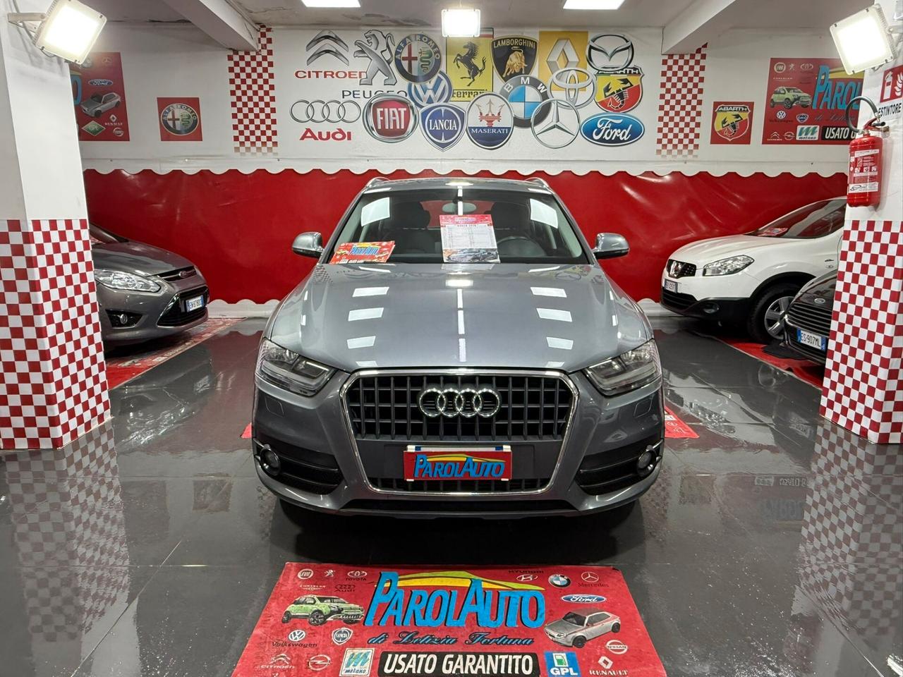 Audi Q3 2.0 TDI 140cv Business plus - 2012