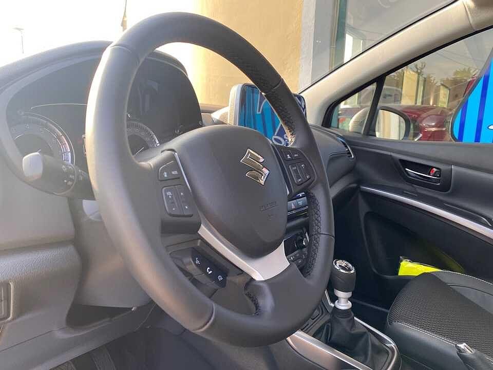 Suzuki S-Cross 1.4 Hybrid Top