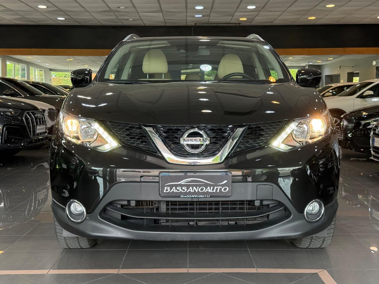 Nissan Qashqai 1.5 dci Tekna 110cv TETTO+CAMERE 360°