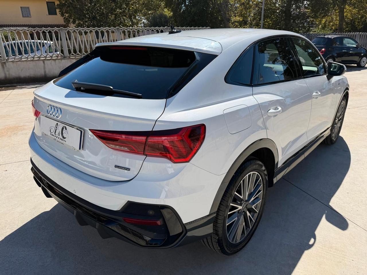 Audi Q3 35 TDI Quattro S-Line 20" Kamera