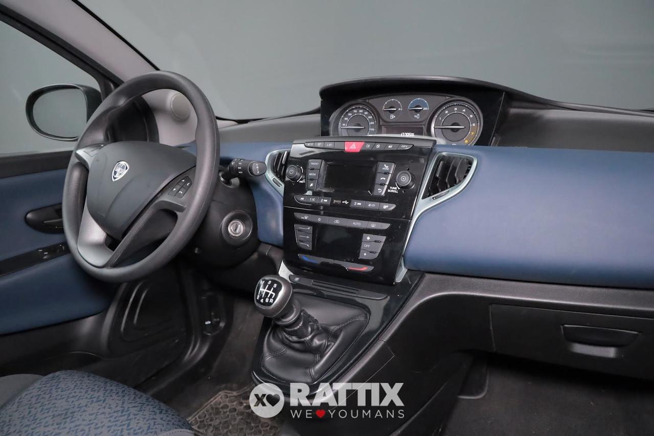Lancia Ypsilon 1.0 Firefly Hybrid 70CV Oro