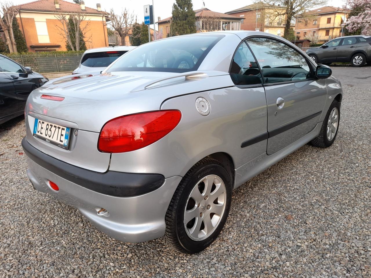 Peugeot 206 1.6 16V 109 CV Cabriolet