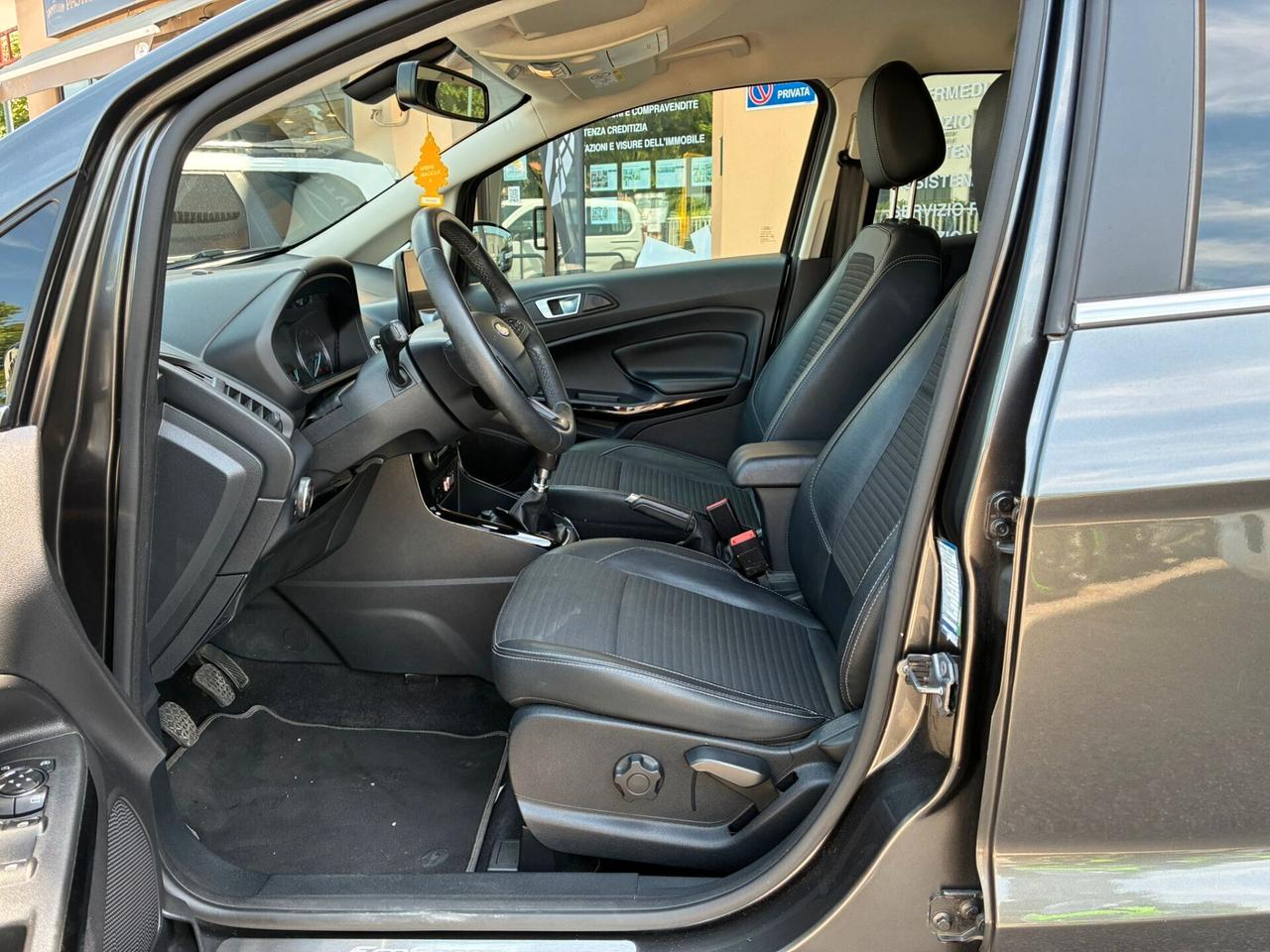 Ford EcoSport 100 CV ST-Line Black Edition NEOPAT.