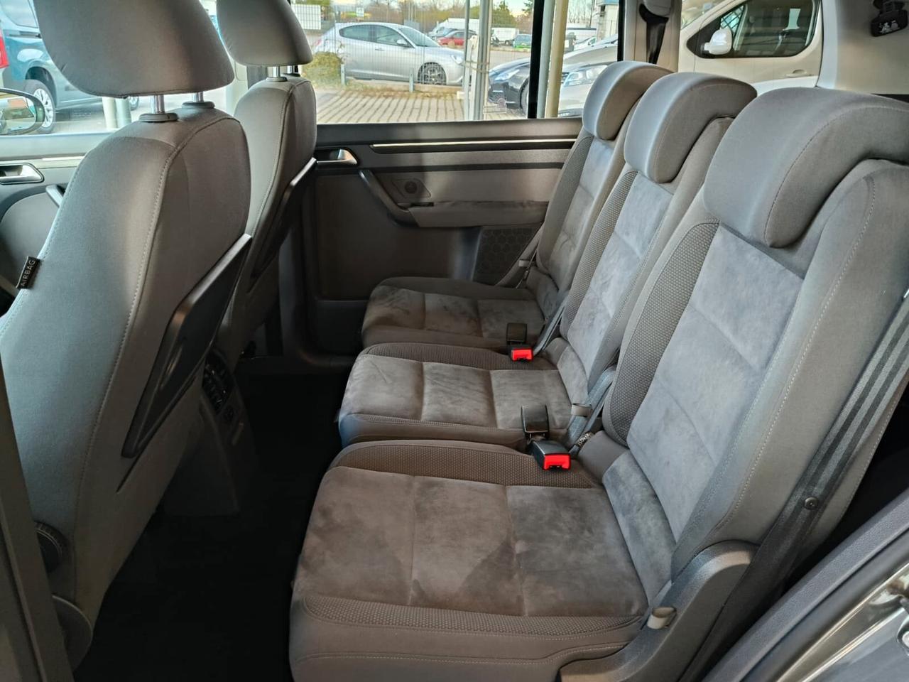 Volkswagen Touran 2.0 TDI 140 CV Highline